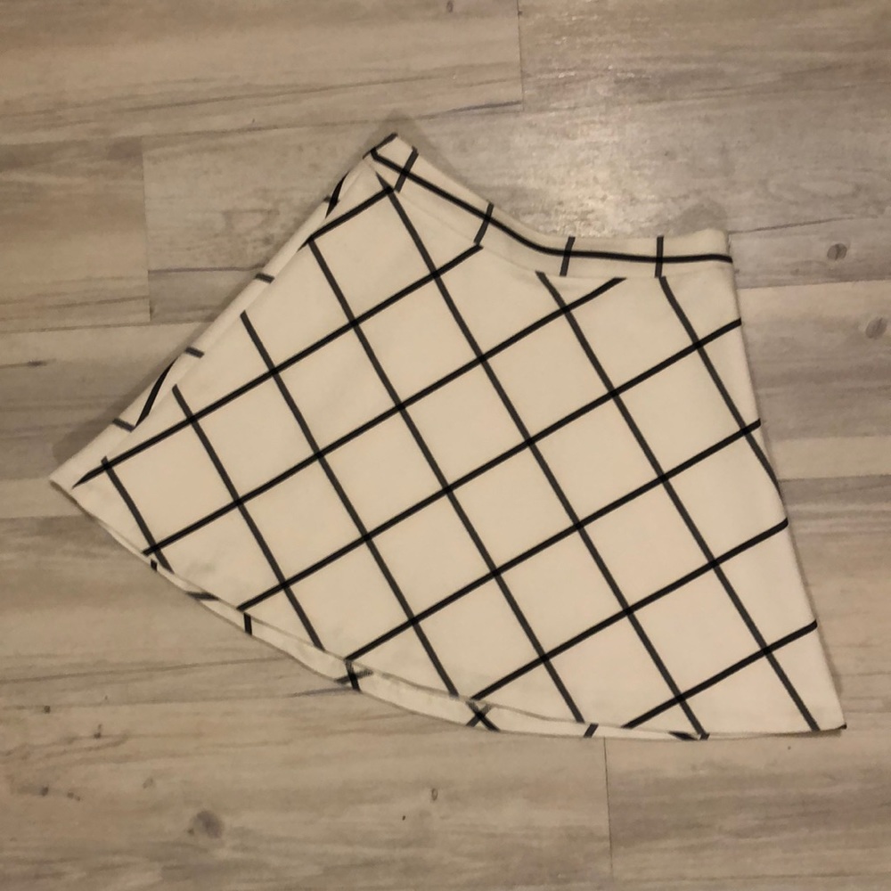 Window pane black and white skirt